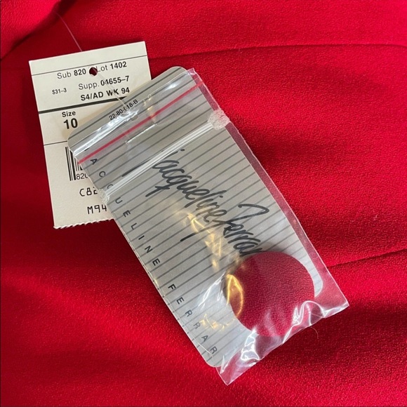 Jacqueline Ferrar Red Blazer Lined Front Button Faux Front Pockets Size 10 - Picture 4 of 9